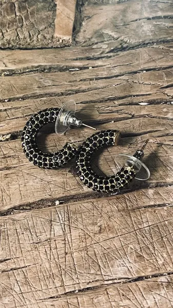 Bilde av Bud To Rose - Lola Crystal Hoop Earring -  